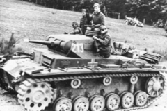 314px-Pz_III_Crew_out