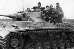 a455ce0cf9fdbcf7e77e528efff9f0e2--panzer-iii-ww-tanks