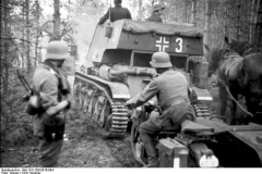 Bild 101I-208-0016-09A