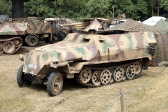 1280px-SDKFZ_251_pic3