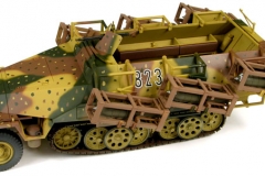 Hanomag_Stuka_Zu_Fuss_10108S1_596x301